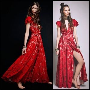 💥NEW💥The Jetset Diaries - Gorgeous Piazza Dress